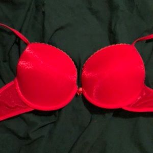 NO BOUNDARIES SIZE 36C BRA